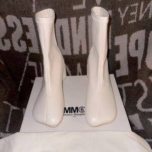 MM6 Maison Margiela anatomic ankle boot whisper white 37/7 NWT